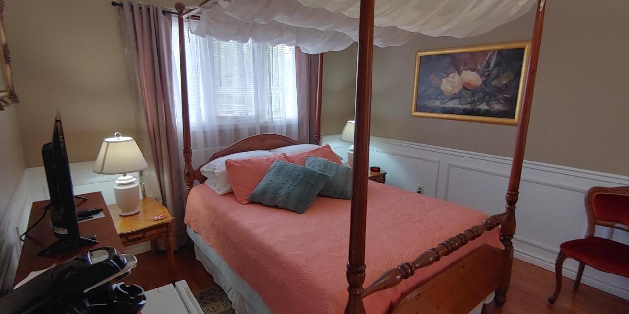 Bobcaygeonb&B Kawartha Lakes Exterior foto